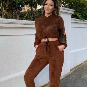 IMPORTED JOGGER SET TOP AND BOTTOM